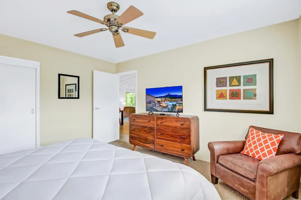 Сasa de vacaciones Palm Springs Modern Home Permit# 3972